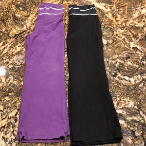 2 pairs of tie dye yoga band pants